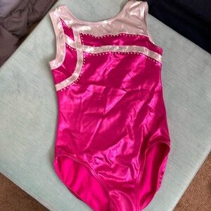 Gymnastics clothes